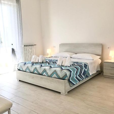 Casa Del Sole Lejlighed Savona Eksteriør billede